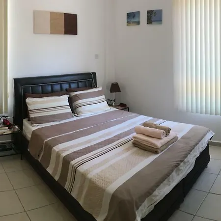 In Turtle Bay Village * Agios Georgios (Girne)